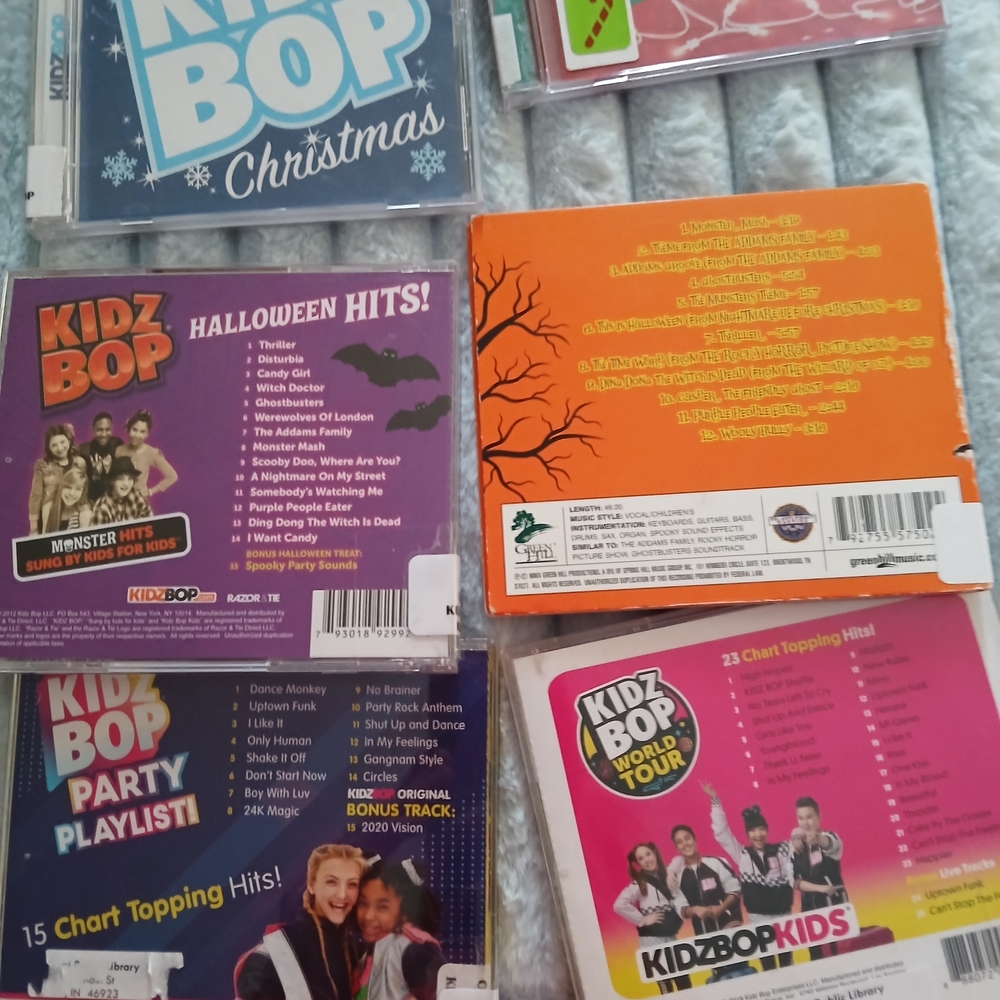 CD Collection - Vibrant Multicolor Set - Picture 4 of 5